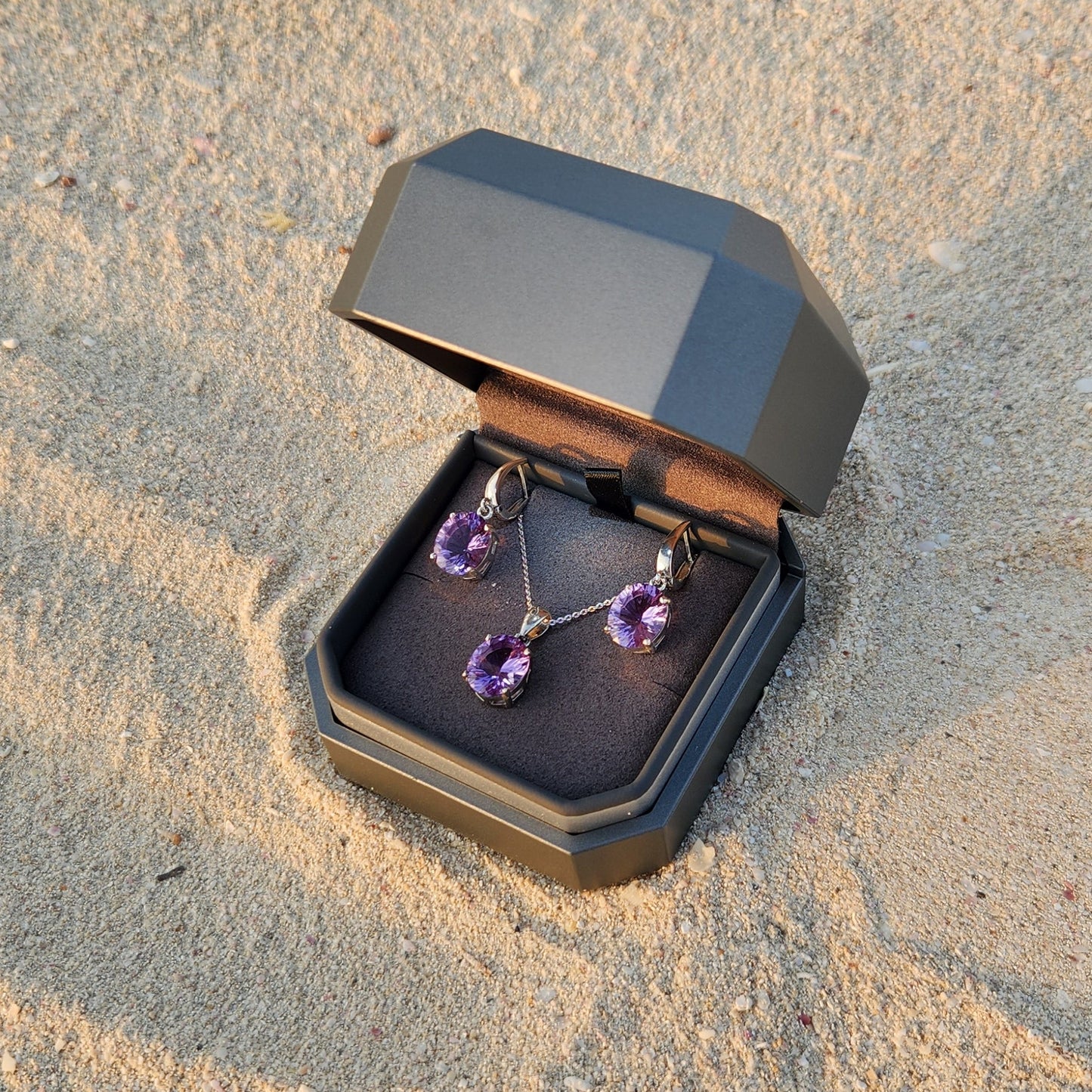 Amethyst pendant & earrings Set